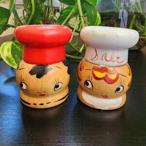 Vintage Salty Peppy Handpainted Carved Salt n Pepper Shakers Mini Short Small